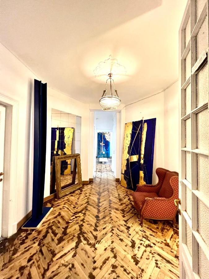 Sada Art Gallery Apartment Bukarest Eksteriør billede